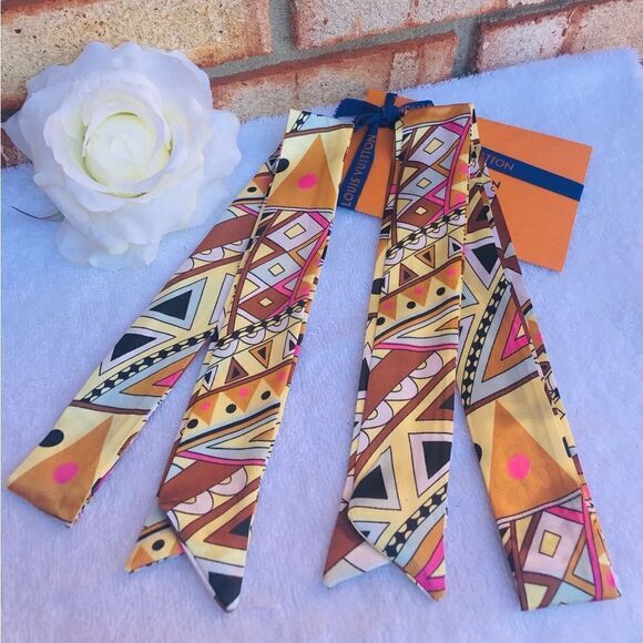 Silk Scarf Twilly (one pair) - Picture 3 of 3